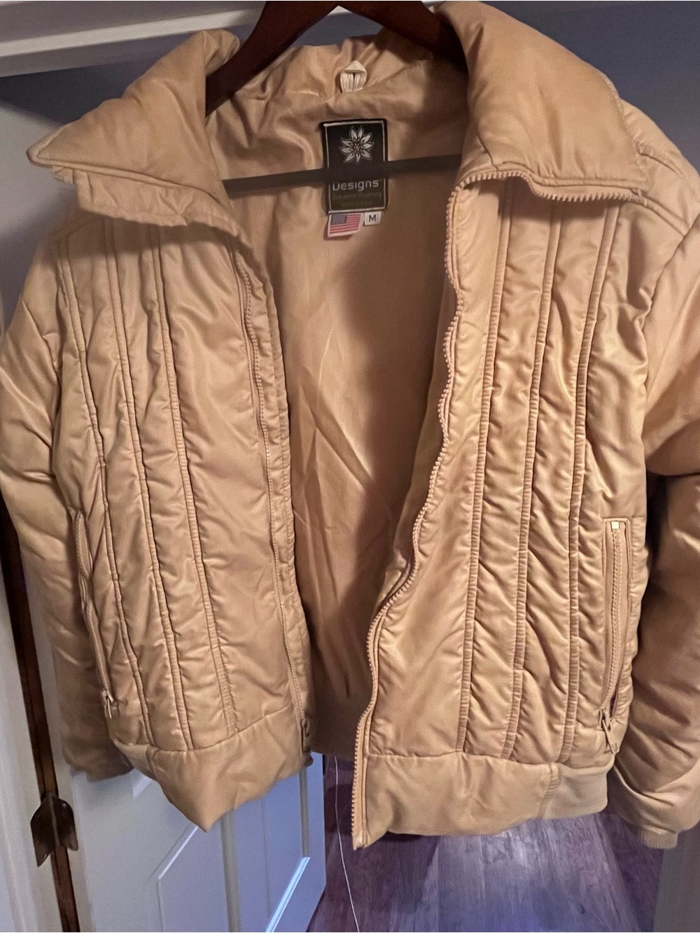 Vintage 1970s Alpine Designs Made in USA Quilted Puffer Jacket - Beige